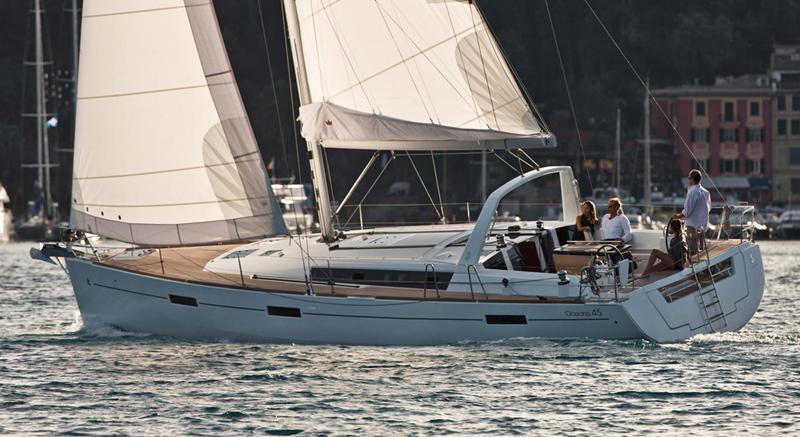 2018 Beneteau Oceanis 45
