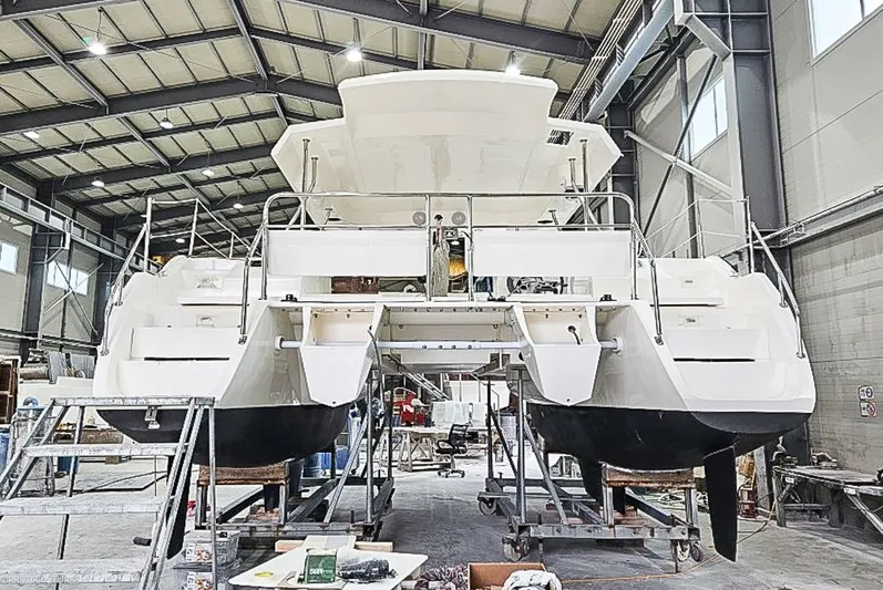 Miss Purrfect Yacht Photos Pics 