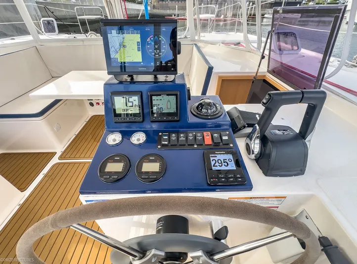 Miss Purrfect Yacht Photos Pics 