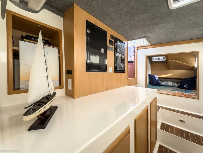 Miss Purrfect Yacht Photos Pics 