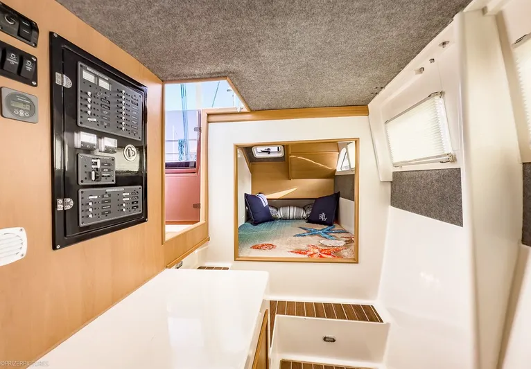 Miss Purrfect Yacht Photos Pics 