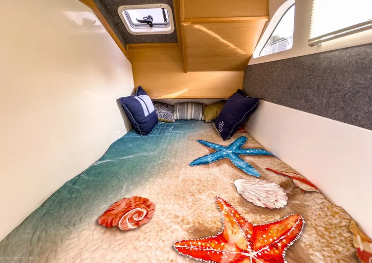 Miss Purrfect Yacht Photos Pics 