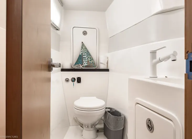 Miss Purrfect Yacht Photos Pics 