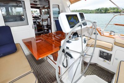Yacht