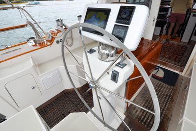 Yacht