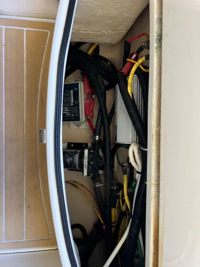 Gyn Tonic Yacht Photos Pics 