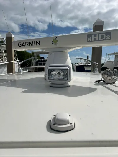 Gyn Tonic Yacht Photos Pics 