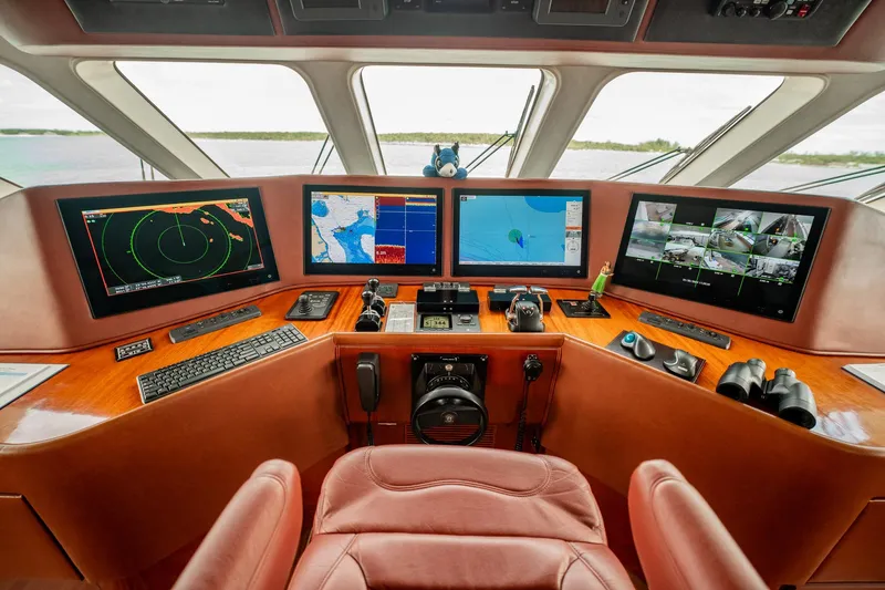 Island Heiress Yacht Photos Pics 