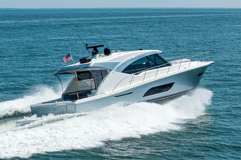 Jaaamn Yacht Photos Pics 2021 Riviera 575 Suv - Image 2