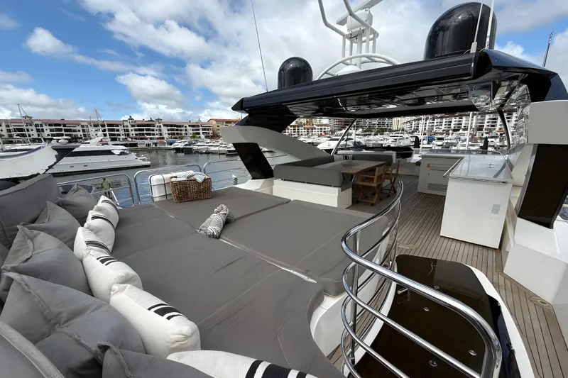 Kastelan Yacht Photos Pics Luxurious 2015 Sunseeker 28 Metre Yacht with spacious deck and marina view.