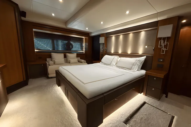 Kastelan Yacht Photos Pics Luxurious bedroom interior of 2015 Sunseeker 28 Metre Yacht with modern design and ambient lighting.