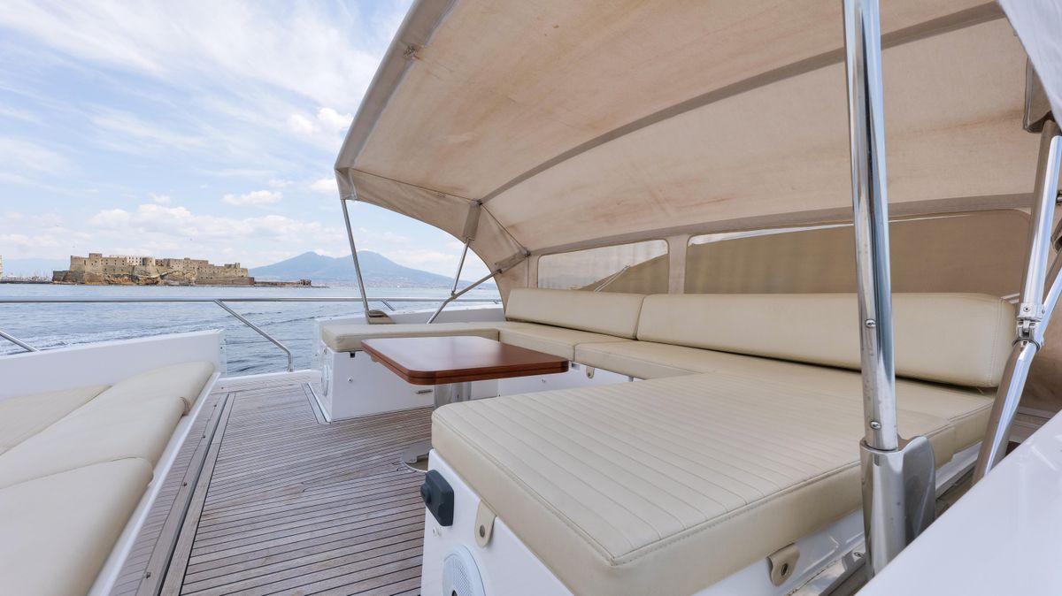 2018 Azimut 77 