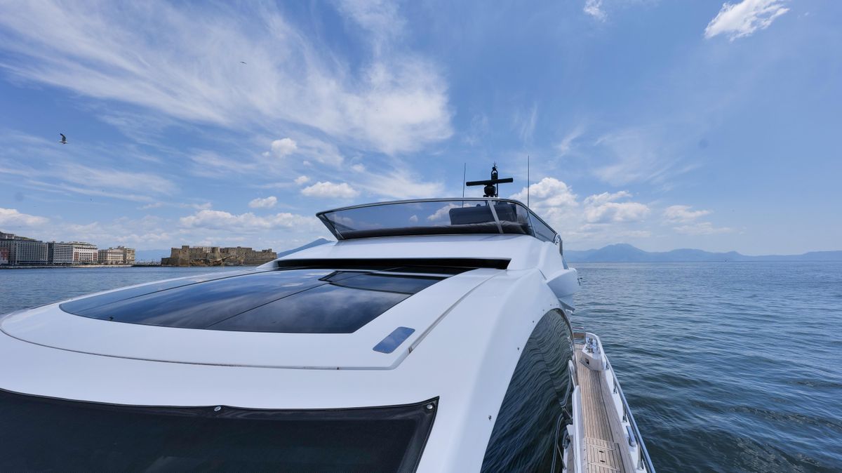 2018 Azimut 77 