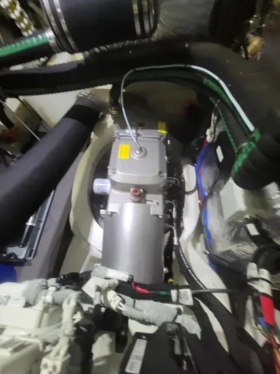  Yacht Photos Pics 2023 Absolute 52 Fly - Image 44