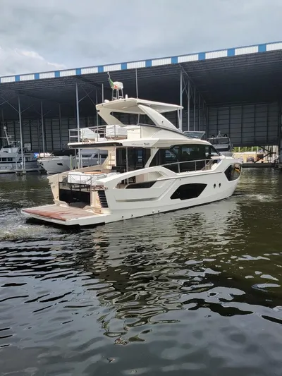  Yacht Photos Pics 2023 Absolute 52 Fly - Image 10