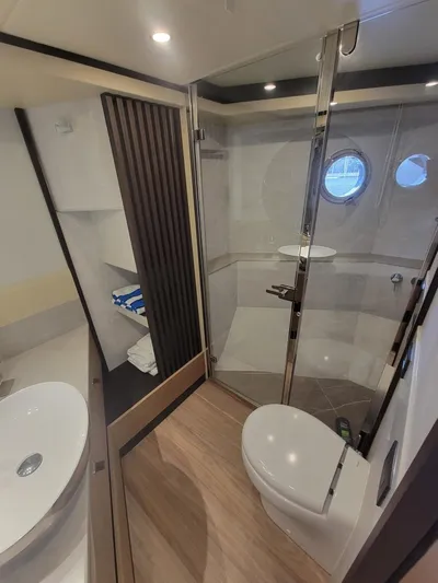  Yacht Photos Pics 2023 Absolute 52 Fly - Image 24