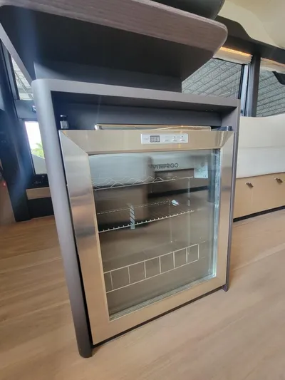  Yacht Photos Pics 2023 Absolute 52 Fly - Image 17