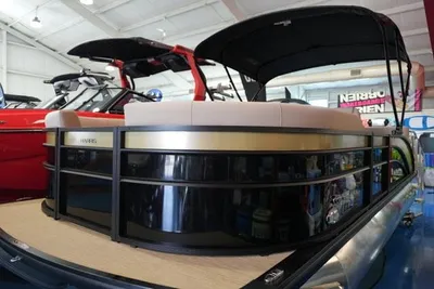 Harris Cruiser 210