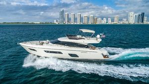 2021 55' Ferretti Yachts-550 Freeport, NY, US