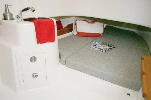 Showtime Yacht Photos Pics Manufacturer Provided Image