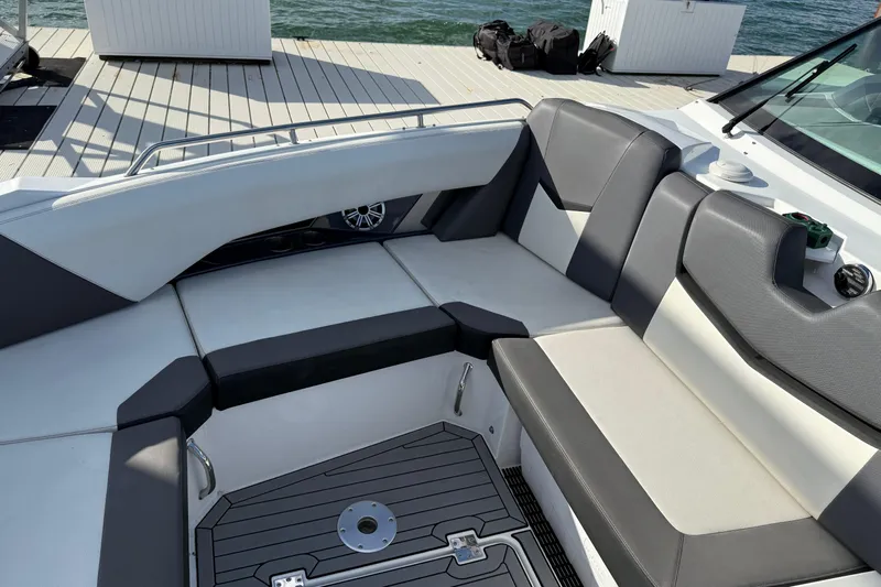 Parting Glass Yacht Photos Pics Bow seating - facing forward