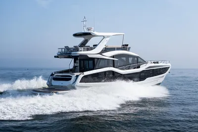 Galeon 560 Fly
