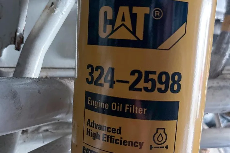  Yacht Photos Pics CAT engine oil filter 324-2598, advanced high efficiency, on a 2002 Silverton 42 Convertible.