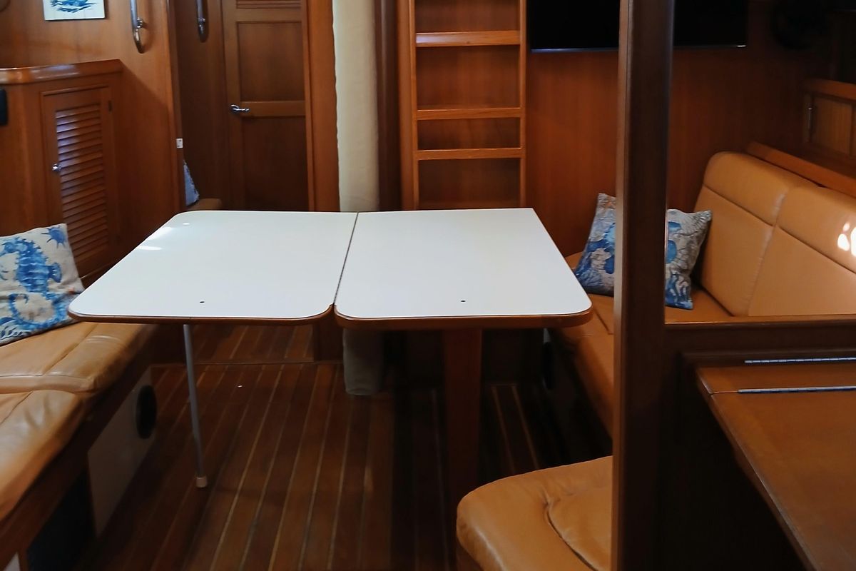 2006 Island Packet 45 