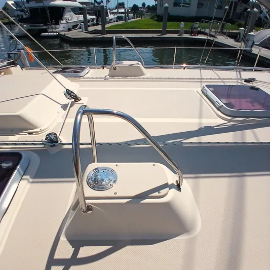 Nowhere To Be Yacht Photos Pics 