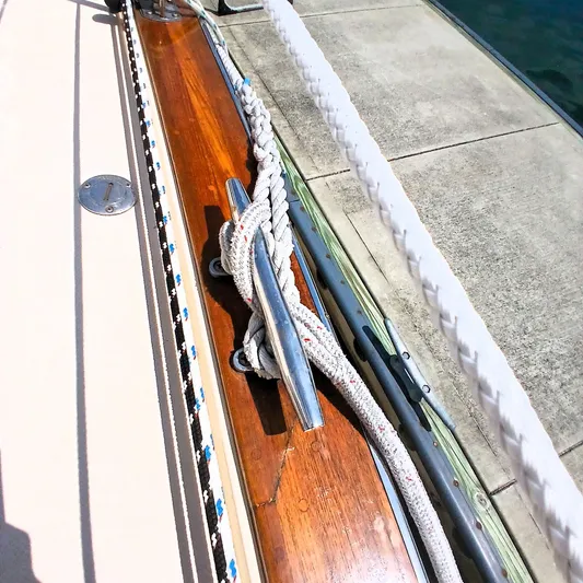 Nowhere To Be Yacht Photos Pics 