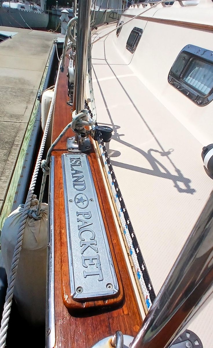2006 Island Packet 45 