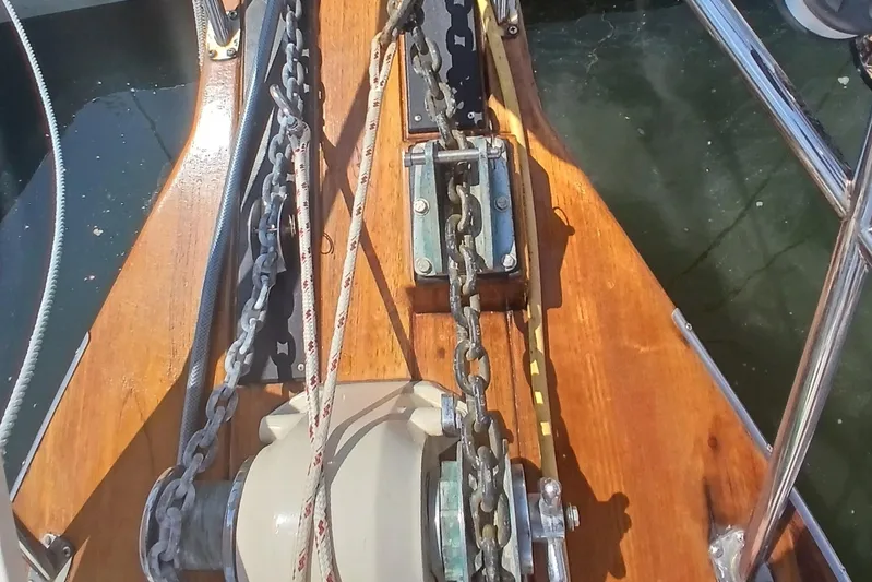 Nowhere To Be Yacht Photos Pics 