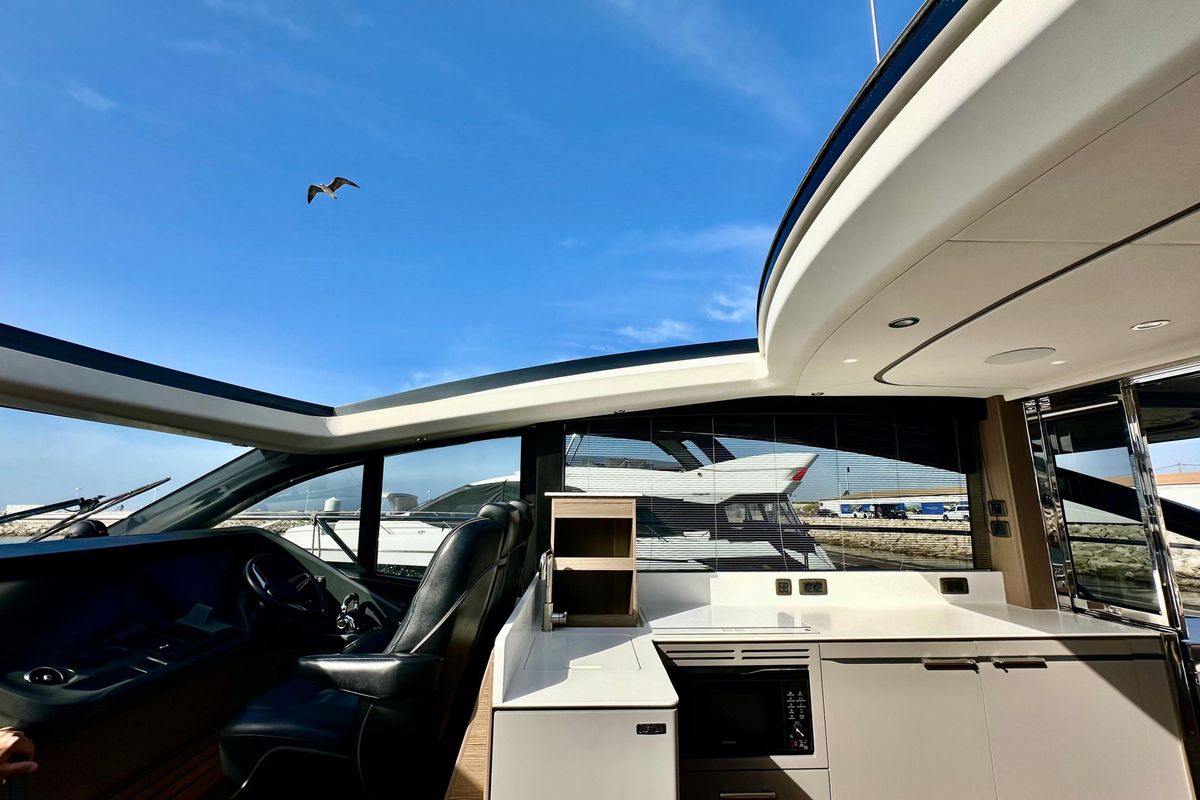 2021 Princess 58 