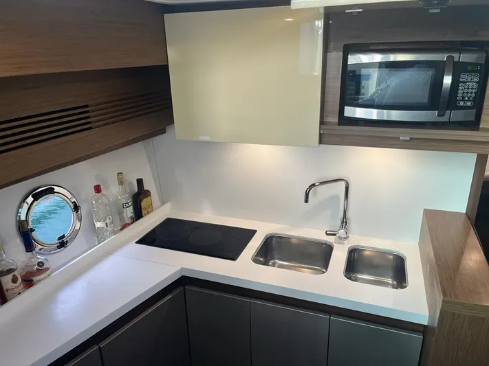 Pelacha Yacht Photos Pics 