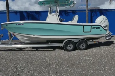 Mako 236 CC