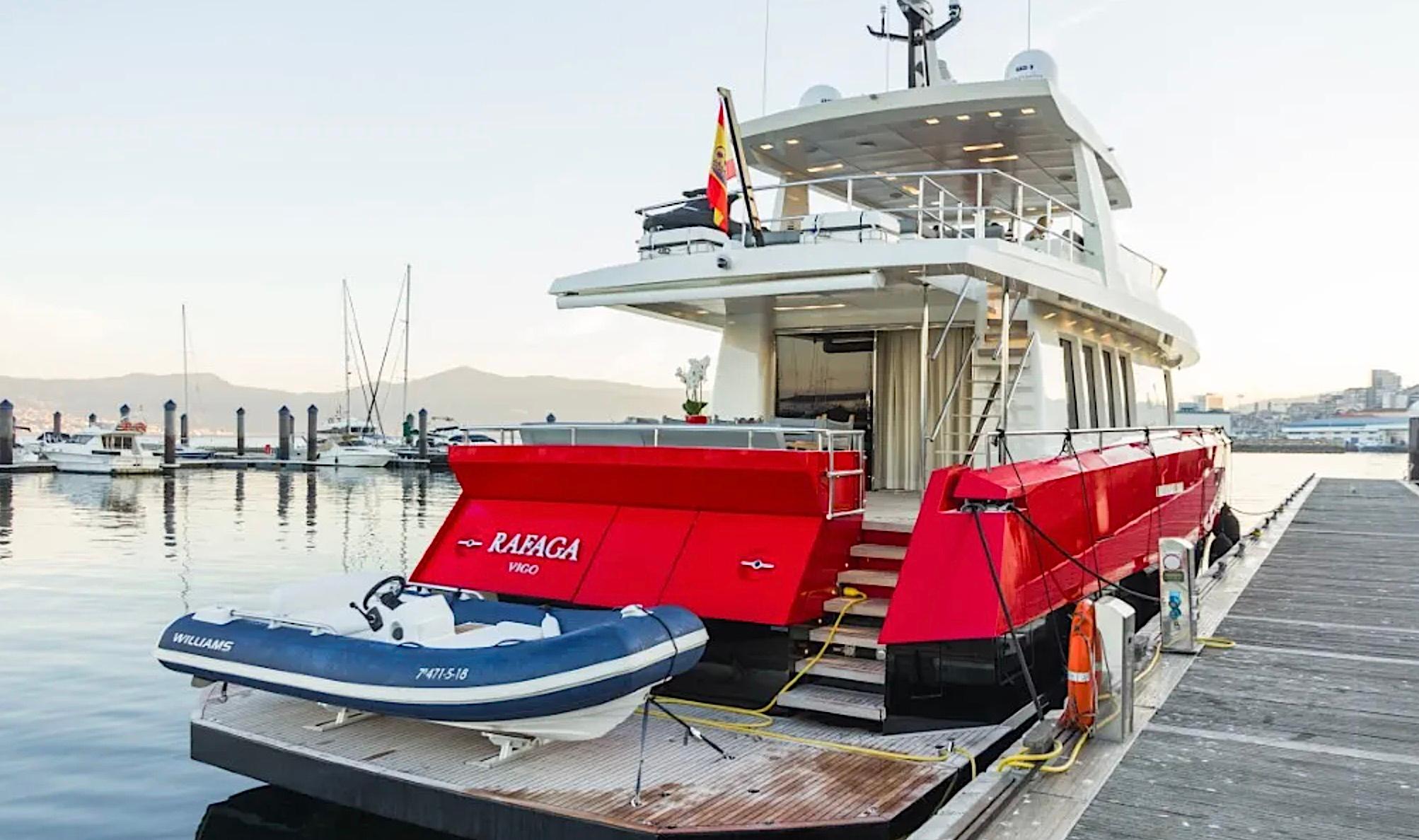2018-atollvic-atlantis-xcape-76-trawlers-vendre-yachtworld