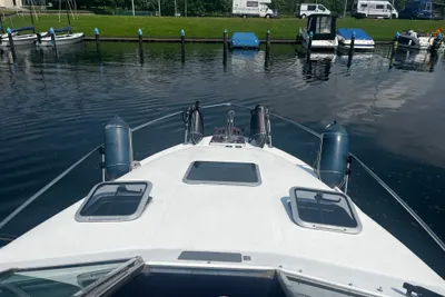1990 Sea Ray 220 Sundancer