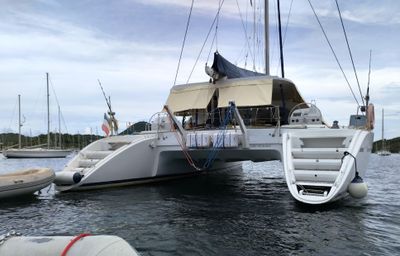 Yacht