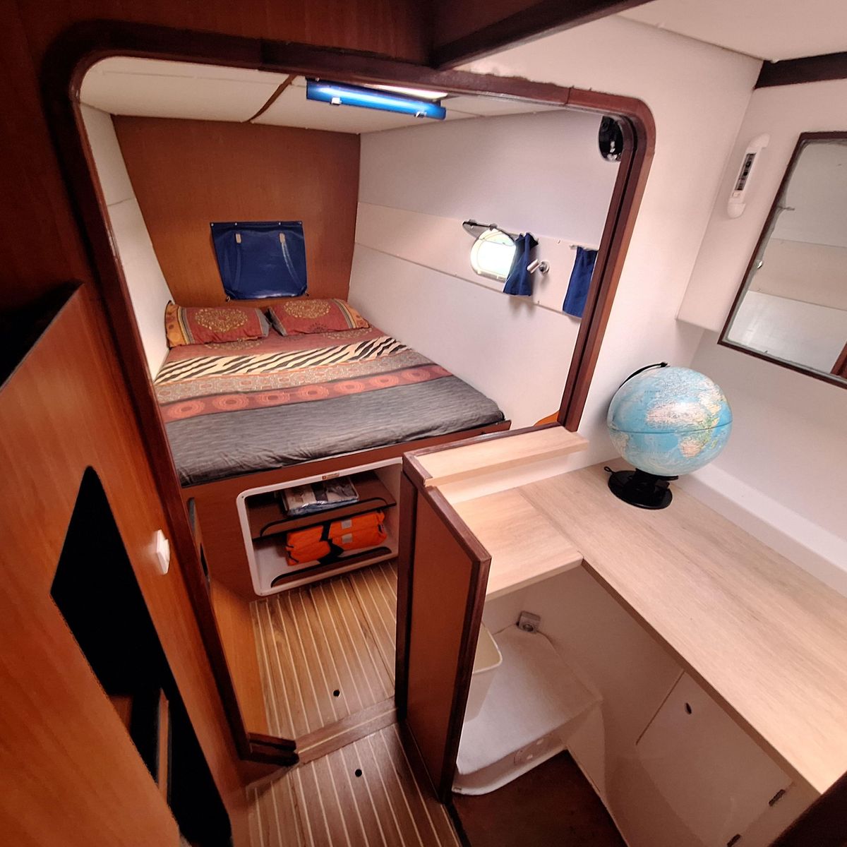 2004 Lagoon 55 