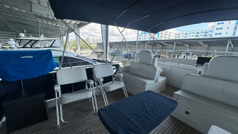 The Dog House Yacht Photos Pics 