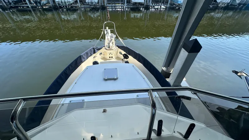 The Dog House Yacht Photos Pics 