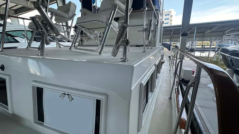 The Dog House Yacht Photos Pics 