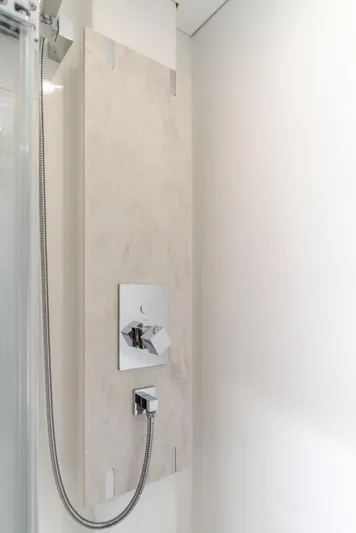 Seaduction Yacht Photos Pics 