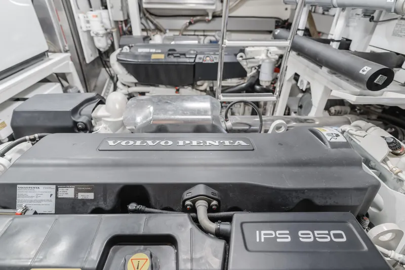 Seaduction Yacht Photos Pics 