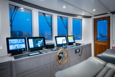 Yacht