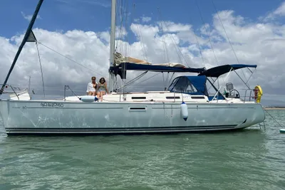 2005 Dufour 385 Grand Large