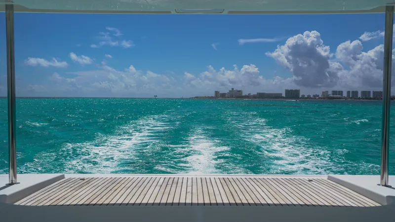 El Cano II Yacht Photos Pics 