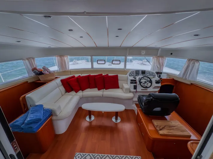 El Cano II Yacht Photos Pics 