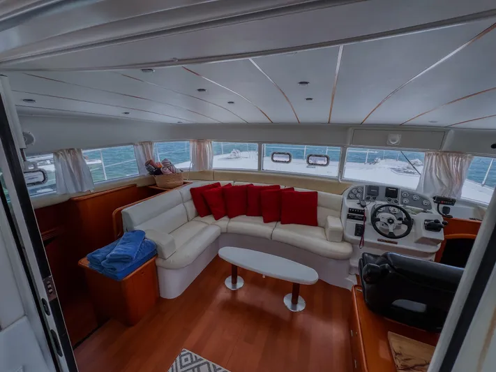 El Cano II Yacht Photos Pics 