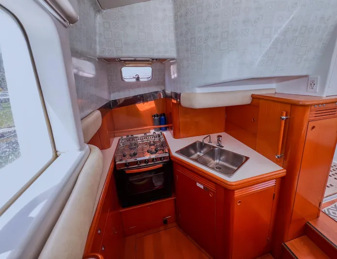 El Cano II Yacht Photos Pics 